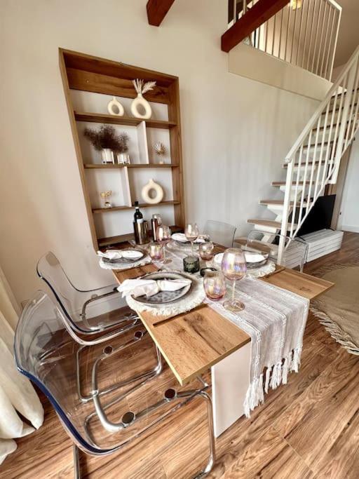 Bali Home Stylische Wohnung Mit Terrasse Шенефельд Екстер'єр фото