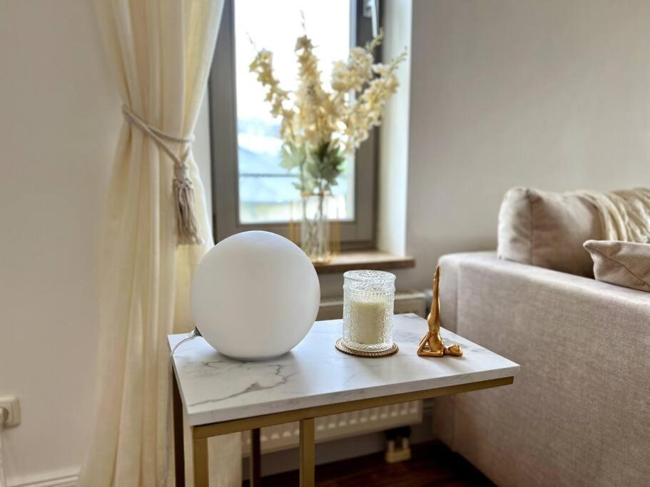 Bali Home Stylische Wohnung Mit Terrasse Шенефельд Екстер'єр фото