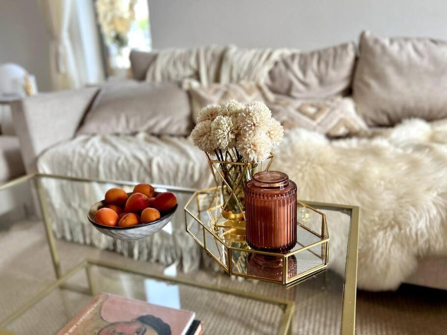 Bali Home Stylische Wohnung Mit Terrasse Шенефельд Екстер'єр фото