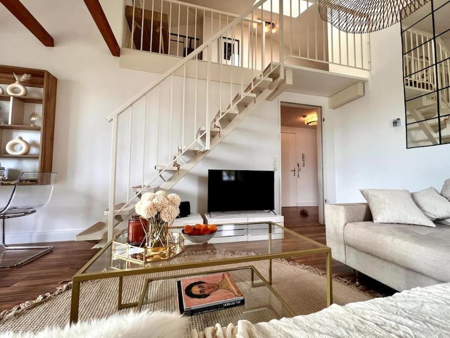Bali Home Stylische Wohnung Mit Terrasse Шенефельд Екстер'єр фото