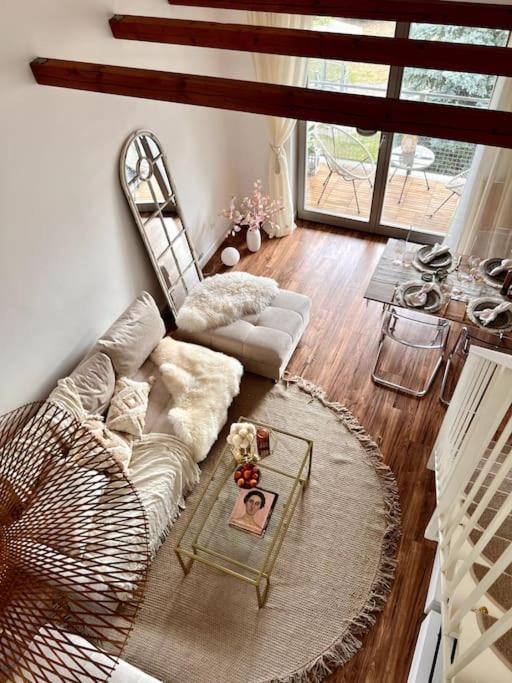 Bali Home Stylische Wohnung Mit Terrasse Шенефельд Екстер'єр фото