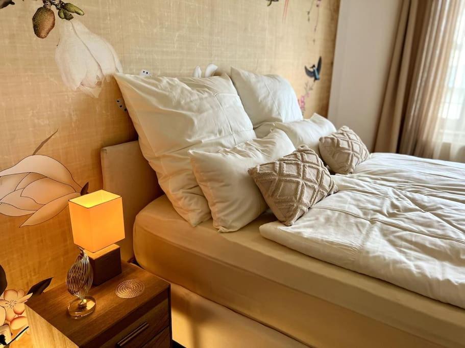 Bali Home Stylische Wohnung Mit Terrasse Шенефельд Екстер'єр фото